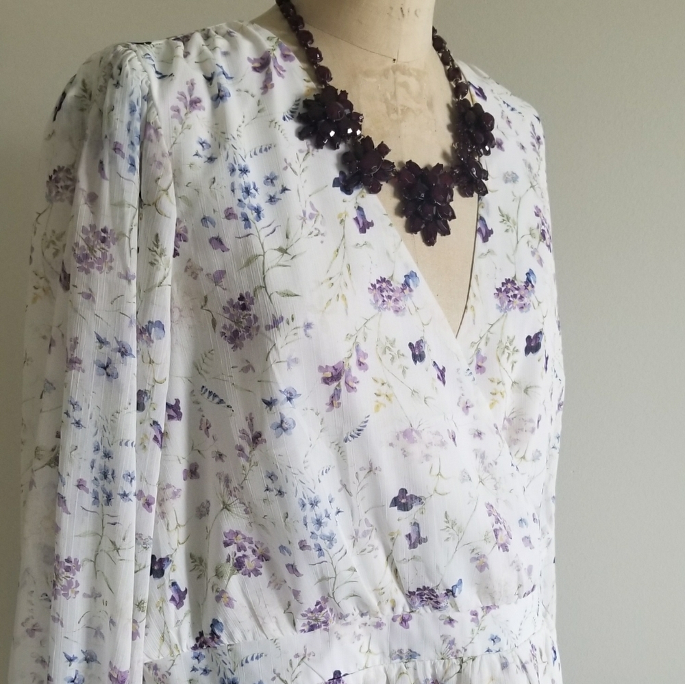 Floral peplum top - Picture 4 of 13